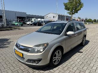 Opel Astra 1.6 77Kw AIRCO picture 4