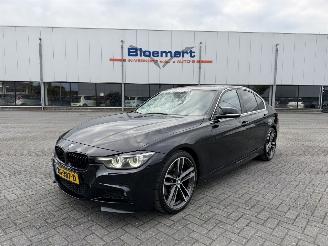 Coche accidentado BMW 3-serie 330i M Sort 2019/1