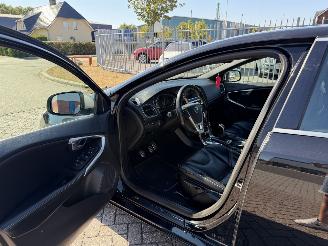 Volvo V-40 2.0 D2 88Kw picture 9