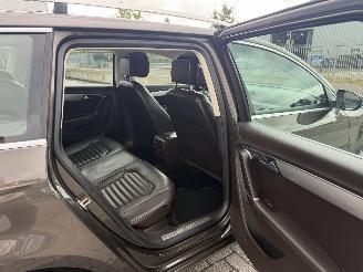 Volkswagen Passat 1.6 TDI 77kw Highline Navi Clima picture 16