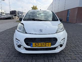 Peugeot 107 1.0 50kw AIRCO picture 8