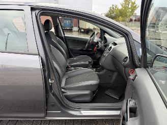 Opel Corsa 1.2 16V Anniversary Edition  AIRCO picture 17