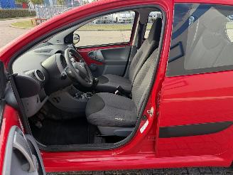 Toyota Aygo 1.0 12V 50kw picture 15