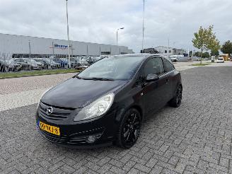 Auto incidentate Opel Corsa 1.4 16V Cosmo 74Kw AIRCO 2010/9