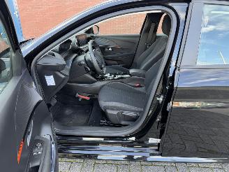Peugeot e-208 EV Active 50 kWh Clima - Navi picture 12