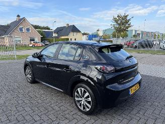 Peugeot e-208 EV Active 50 kWh Clima - Navi picture 3
