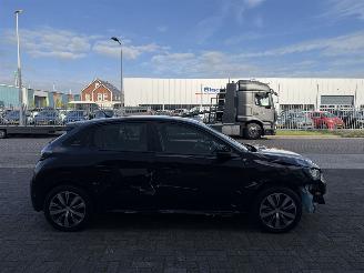 Peugeot e-208 EV Active 50 kWh Clima - Navi picture 8
