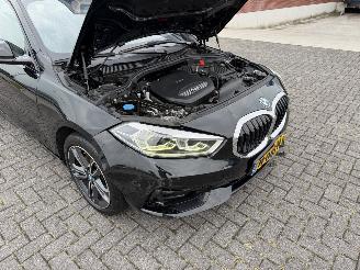 BMW 1-serie 116 D Aut. Executive Edition picture 26