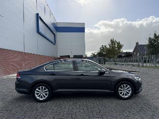 Volkswagen Passat 1.4 TSI DSG Clima - Navi picture 5