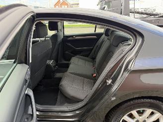 Volkswagen Passat 1.4 TSI DSG Clima - Navi picture 17