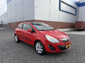 uszkodzony samochody osobowe Opel Corsa 1.2 Color Edition LPG 2012/3