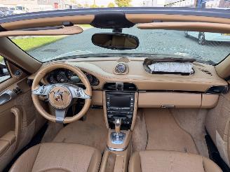 Porsche 911 Cabrio picture 23