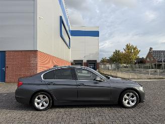 BMW 3-serie 320i 125kw Clima Navi picture 2
