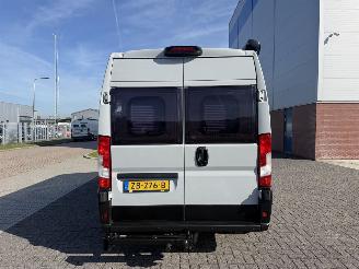 Challenger  Vany Elegance V124  2.3 Automaat picture 7