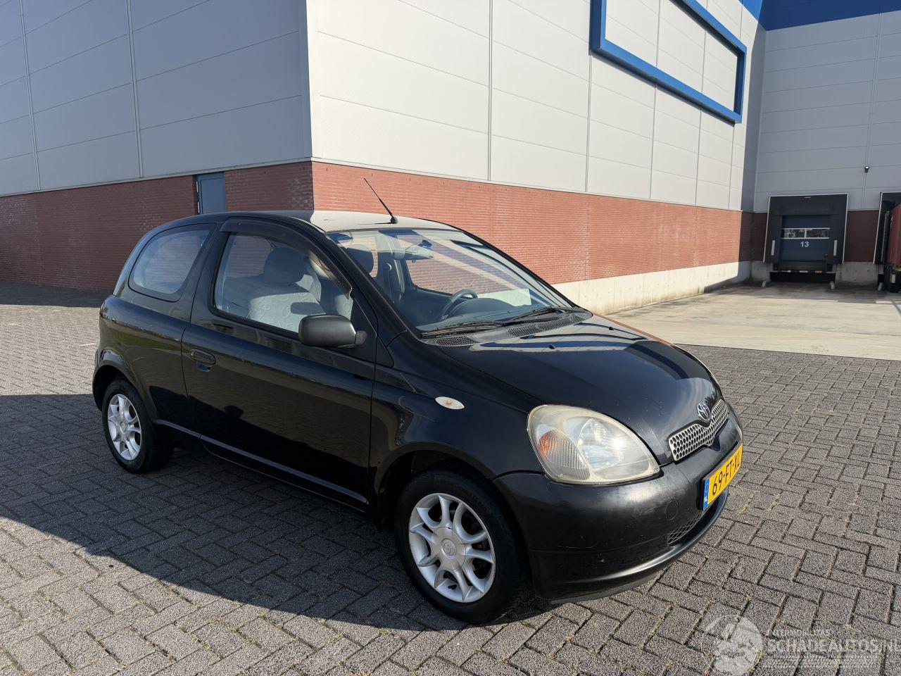 Toyota Yaris 1.3 16 VVT-i Luna