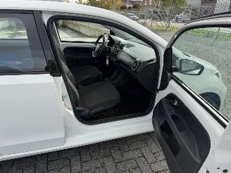 Volkswagen Up! 1.0 BMT Move Up picture 14