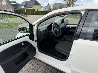 Volkswagen Up! 1.0 BMT Move Up picture 9