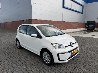 Volkswagen Up! 1.0 BMT Move Up picture 4