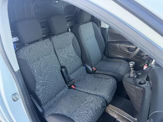 Peugeot Partner 1.5 HDI 73kw Airco - Navi - Euro6 picture 24