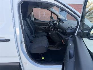 Peugeot Partner 1.5 HDI 73kw Airco - Navi - Euro6 picture 23
