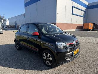 krockskadad bil auto Renault Twingo 1.0 SCe Collection AIRCO 2016/10