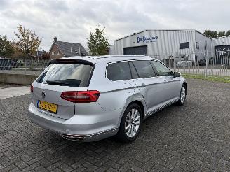 Volkswagen Passat 1.4 TSI GTE Highline Clima - Pano - Navi picture 6