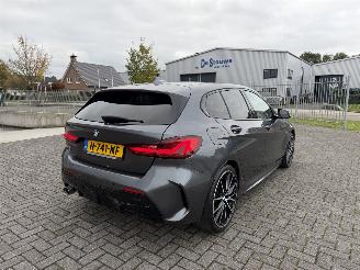 BMW 1-serie 118i M High Exe 103kw Clima - Navi picture 3