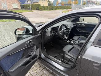 BMW 1-serie 118i M High Exe 103kw Clima - Navi picture 11