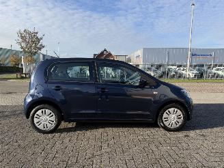 Volkswagen Up! 1.0 BlueMotion 44 Kw AIRCO picture 11