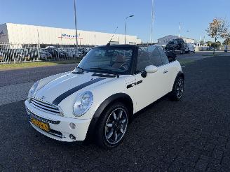 damaged passenger cars Mini Cabrio 1.6 One Sidewalk 66Kw AIRCO 2008/6
