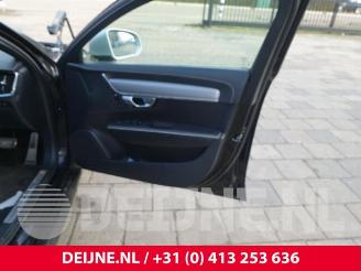 Volvo S-90 S90 II, Sedan, 2016 2.0 T8 Twin Engine 16V AWD picture 24