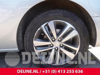 Peugeot Expert Expert (V1/VA/VB/VE/VF/VT/VY), Van, 2016 2.0 Blue HDi 180 16V picture 12