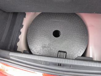 Peugeot 208 GT picture 9