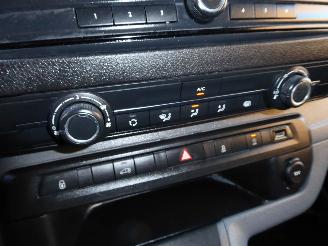 Peugeot Expert Premium L1 picture 15