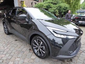 Toyota CH-R 1.8 Hyb picture 4