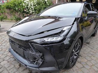 Toyota CH-R 1.8 Hyb picture 2