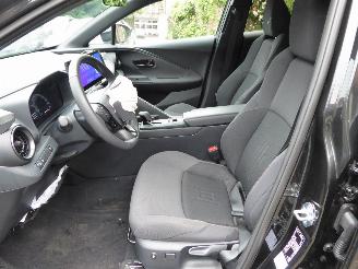Toyota CH-R 1.8 Hyb picture 8
