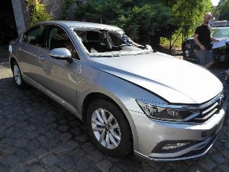 Volkswagen Passat Business picture 5