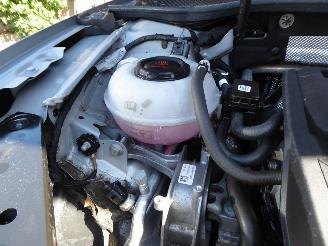 Volkswagen Passat Business picture 11