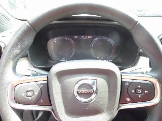 Volvo XC40 Momentum picture 11