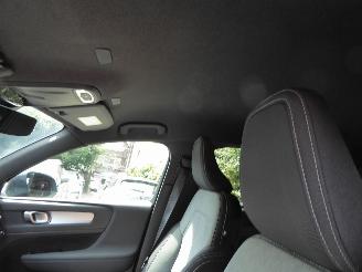 Volvo XC40 Momentum picture 9