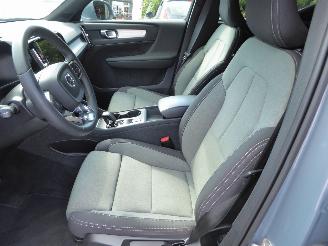 Volvo XC40 Core Recharge Plug-In Hybrid 2WD picture 8