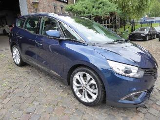Renault Scenic IV Grand Business Edition picture 4