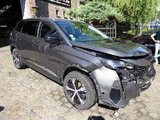 Peugeot 5008 Allure picture 3