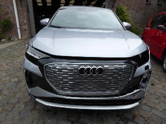 Audi Q4 e-tron Sportback 45 e-tron S Line picture 4