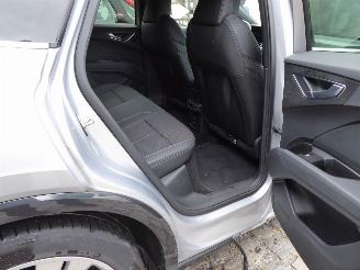Audi Q4 e-tron Sportback 45 e-tron S Line picture 9