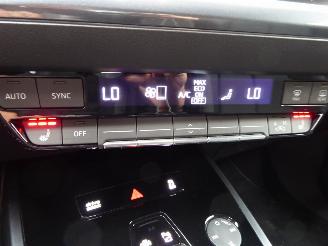 Audi Q4 e-tron Sportback 45 e-tron S Line picture 26