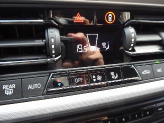 BMW 1-serie 116 i Advantage picture 18