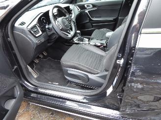 Kia Ceed GT Line picture 9