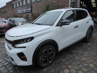 krockskadad bil auto Citroën C3 Turbo 100 MAX 2025/6